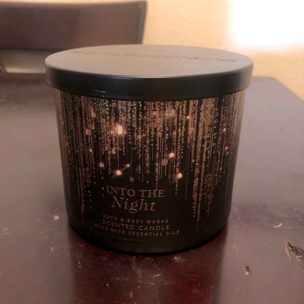 BBW- Into The Night 3 Wick Candle